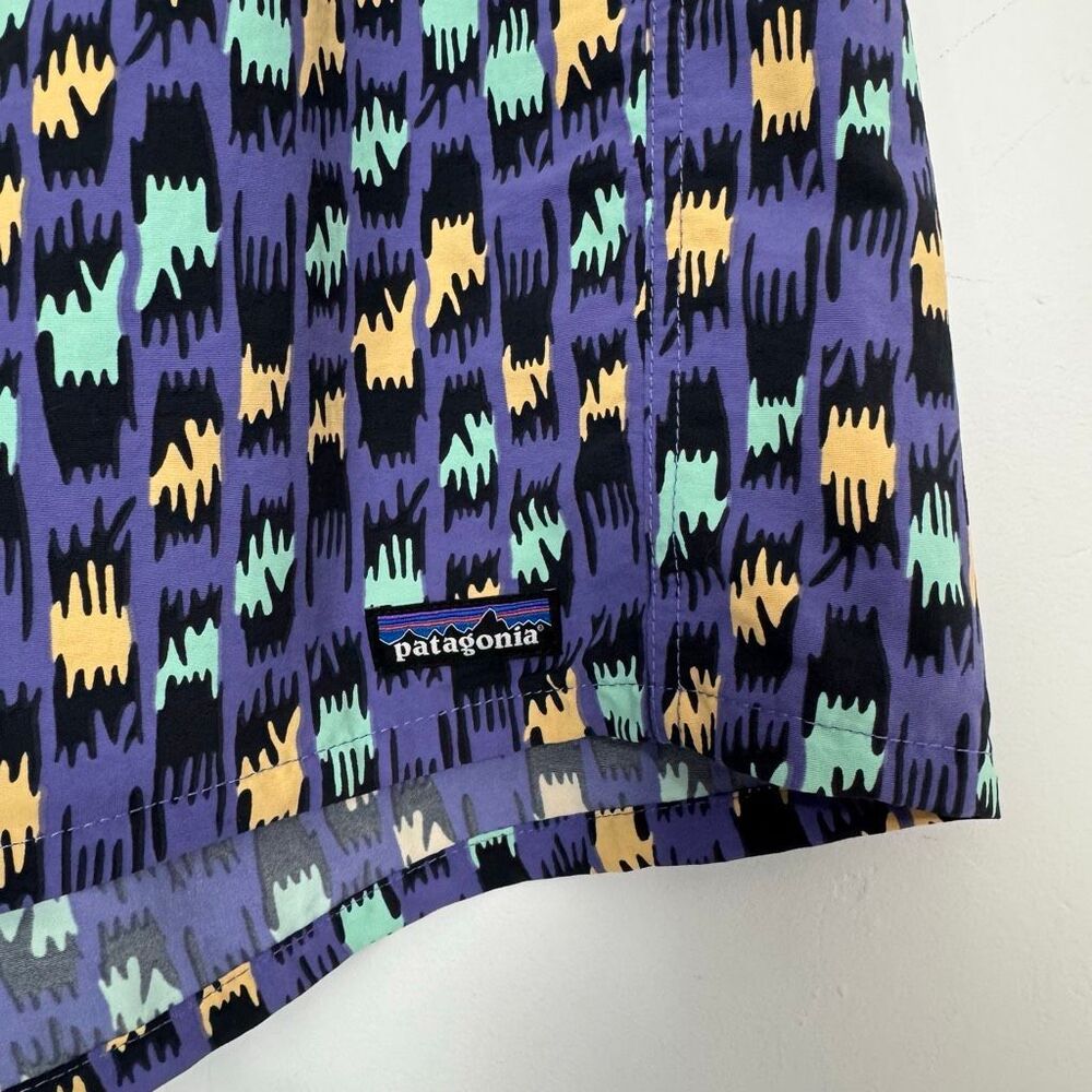Patagonia Women's Baggies 5" Inseam XL - Picture 2 of 6